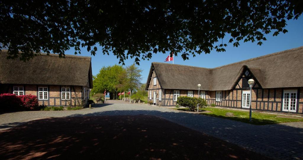 Gl. Avernaes Sinatur Hotel & Konference Ebberup Zewnętrze zdjęcie